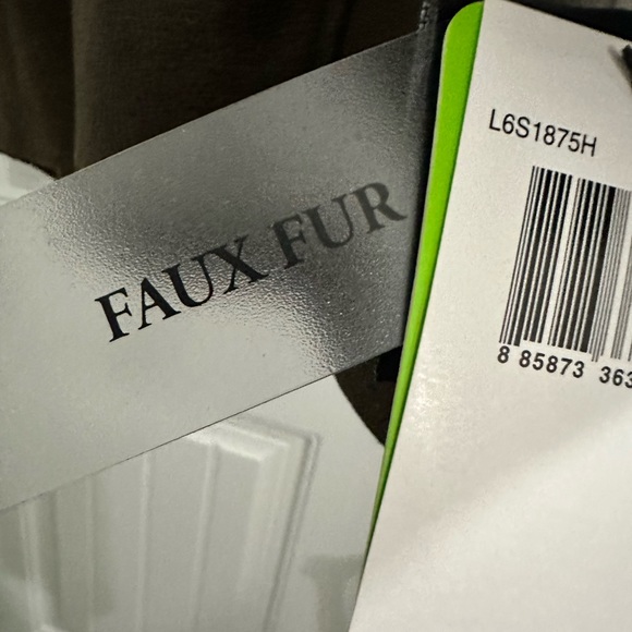 Sam Edelman Women's Sydney Hooded Faux Shearling Dark Olive Jacket size L - Picture 3 of 16